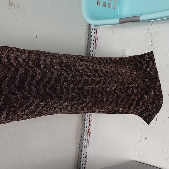 New Bisou Bisou Dress - Picture 3 of 14